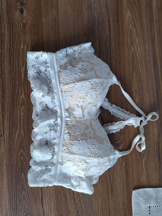 Biustonosz usztywniany top