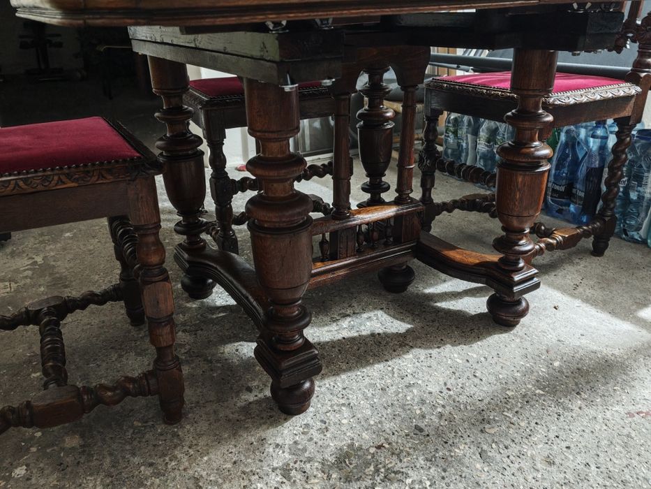 Stół+ 4 krzesła -okazja bardzo dobry stan