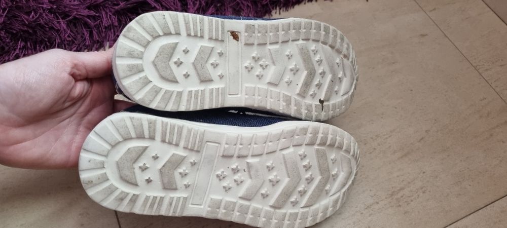 Sapatos azuis de cerimonia