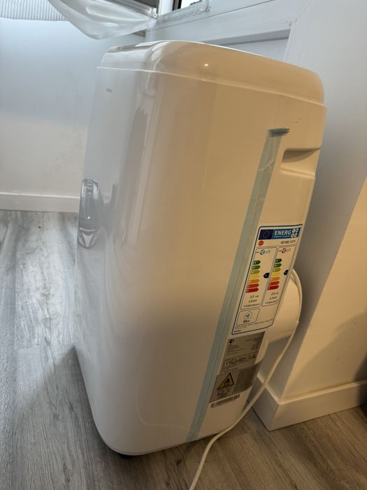 Ar condicionado  portatil 12.000 btu quente e frio equation A018D-12ch