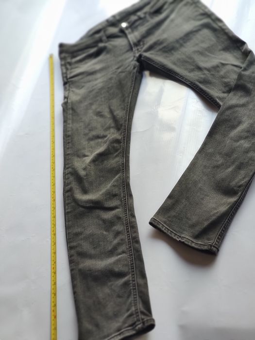 Lee Luke Worn Dry Lake W31/L32 cinzento