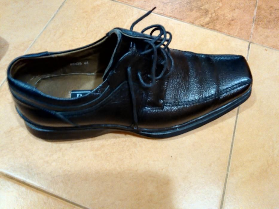Туфли кожаные черные новые