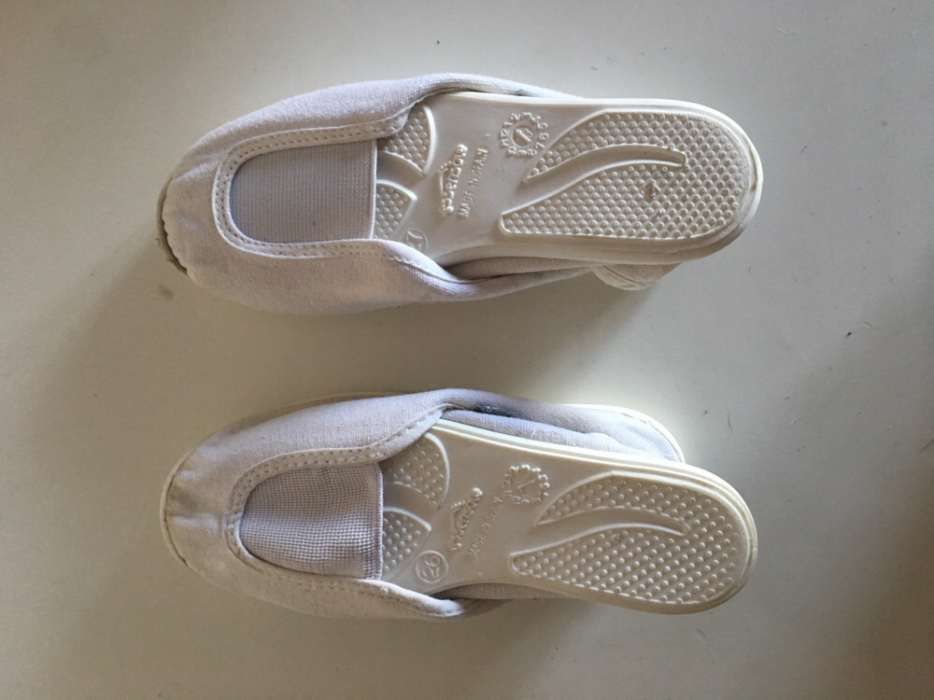 Sapatilhas de ginástica - decathlon