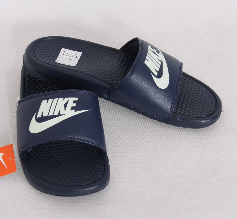 Klapki NIKE benassi JDI. Nowe !!