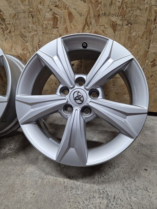 Диски 5*114.3, R17,  Toyota