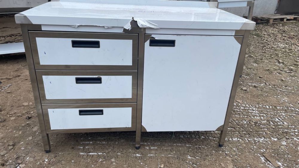 Вироби з нержавійки для кухонь рестранів, барів, кафе, їдальні -столов