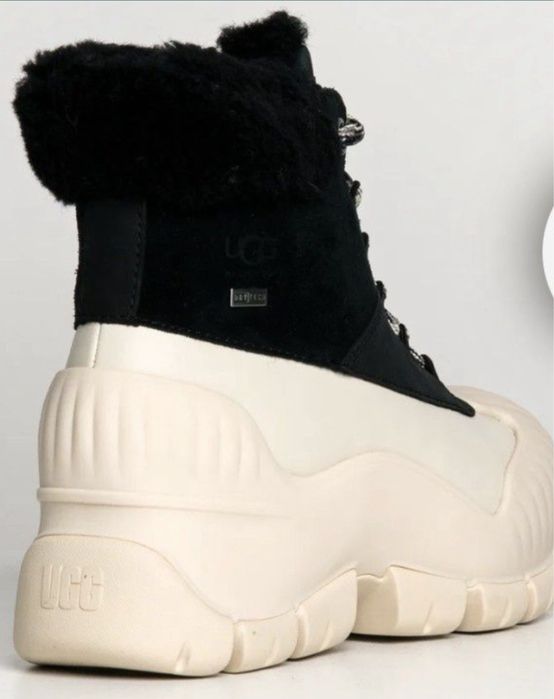 Чоботи UGG Adiroam Hiking