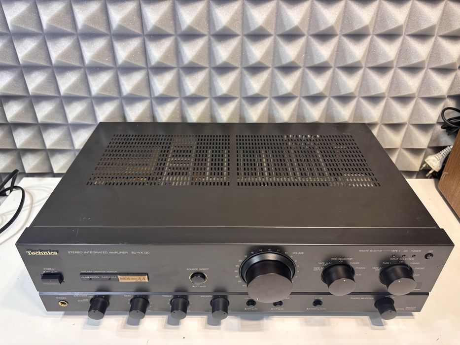 Wzmacniacz Technics SU VX 720 + pilot