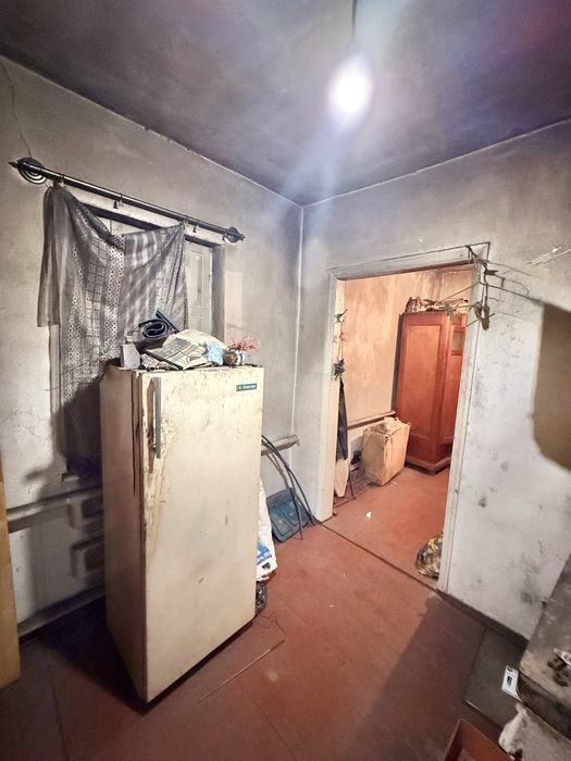 Продаж будинку центр міста вул. Єднання / 10 соток землі