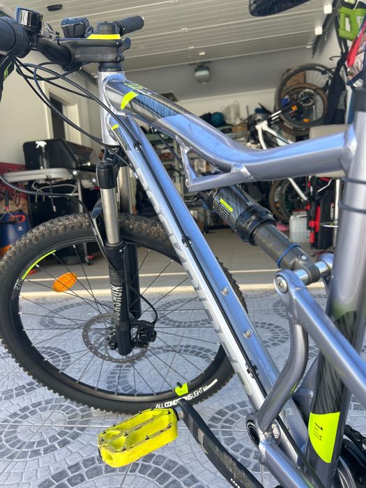 Rockrider st 900s mountain bike