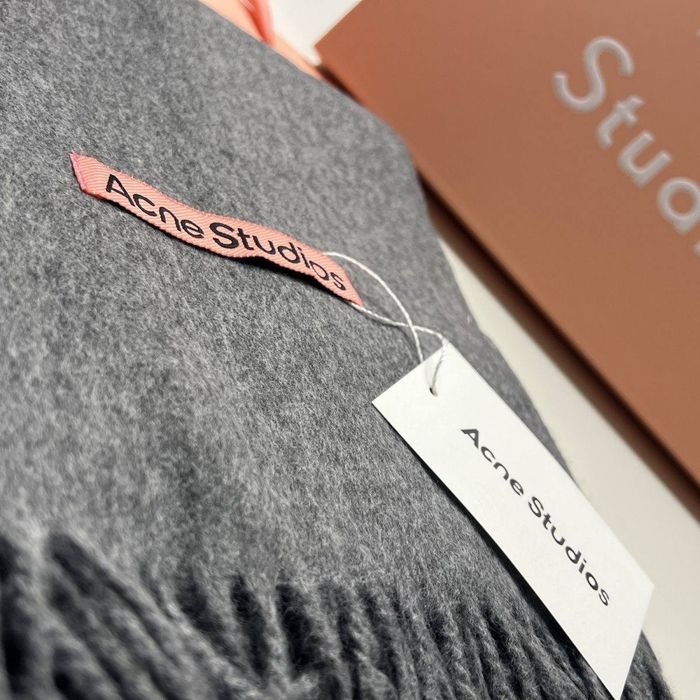 Шарф Acne Studios/ Шарф Акне Студіо/ Essentials/ ERD/ Represent