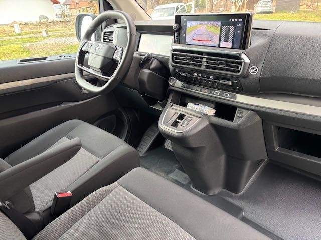 Wynajem NOWEGO  komfortowego 9 osobowego busa VIVARO / ZAFIRA / TRAFIC