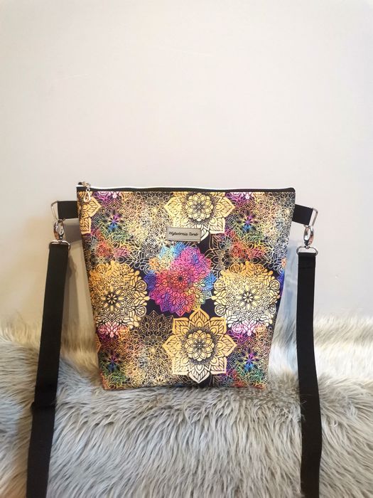 Torebka w rozmiarze Wytwórnia toreb