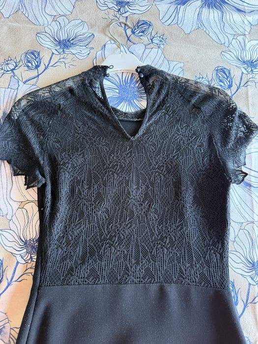 Vestido justo preto