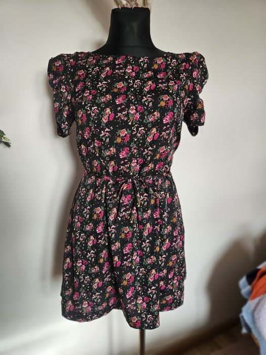 Sukienka Uttam London