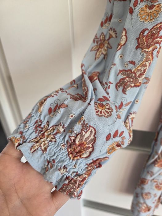 Sukienka wiskoza LC Waikiki r.122-128cm 7-8lat