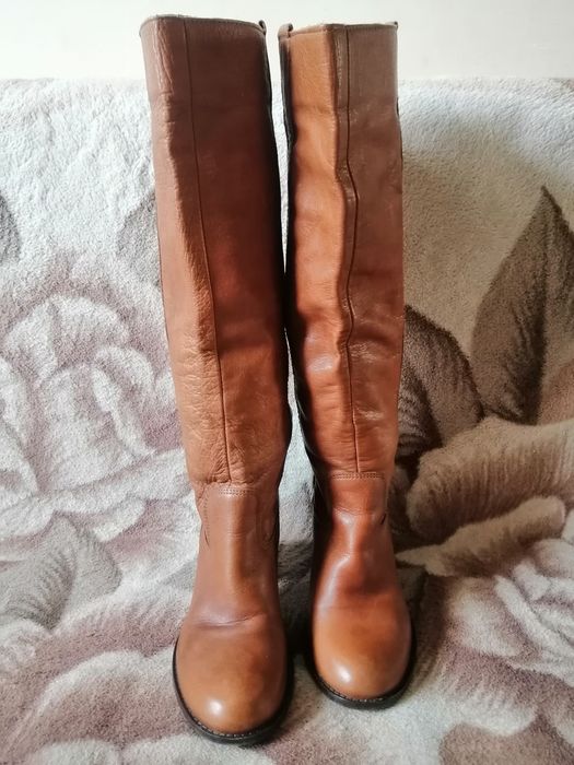 Чоботи, чобітки шкіряні