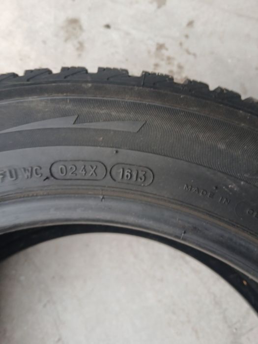 2 pneus 205 55 r16 Michelin