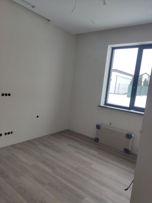 Продам дом в закрытом КП "InWhite family park"