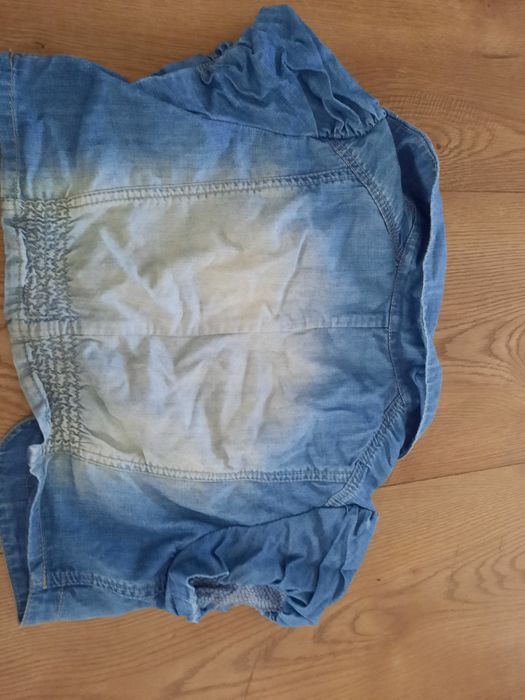 Krótka kamizelka Reserved Young rozm. 40