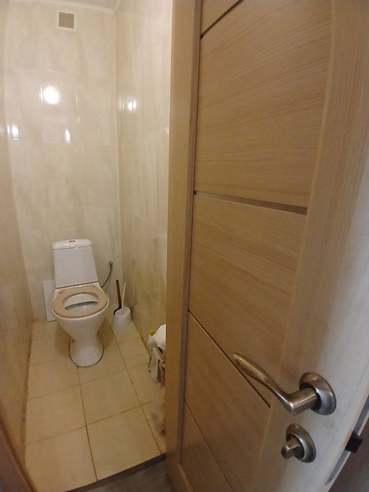 Продаж 2-х кімнатної квартири+ земельна  ділянка.Бородянка.