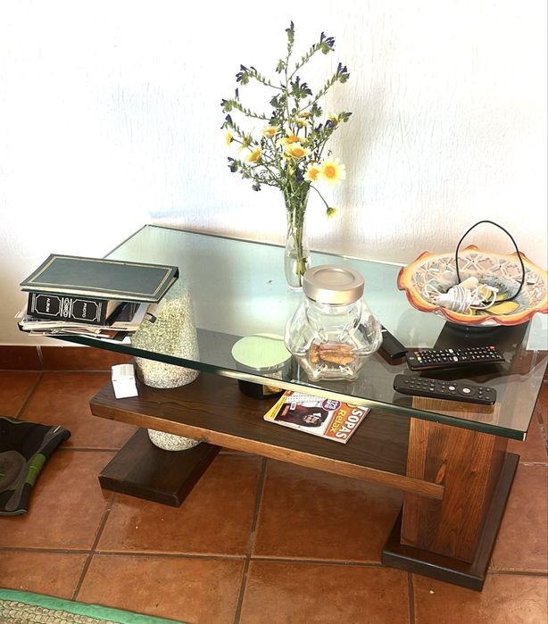Mesa da sala em otimo estado