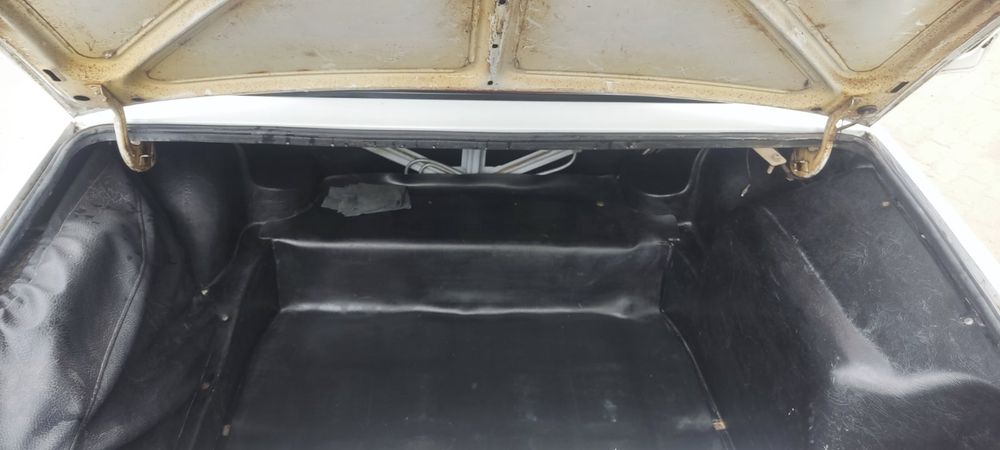 Продам ВАЗ 2107 інжектор