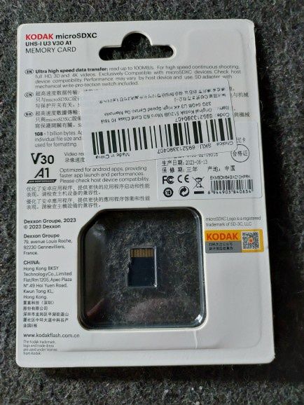Cartão memória Micro SD 64GB