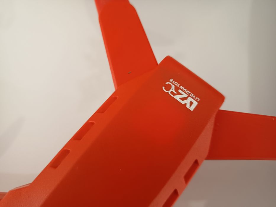 Drone LYZRC L900