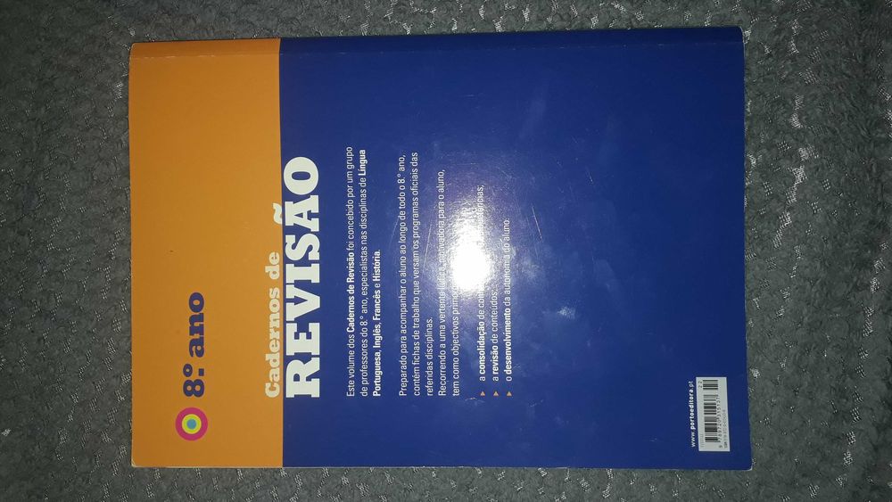 "Cadernos de revisão" 8ºano Volumes 1 e 2 (multidisciplinas)