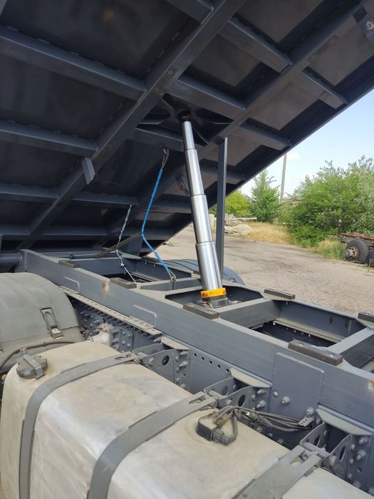 Продам Volvo FM 9