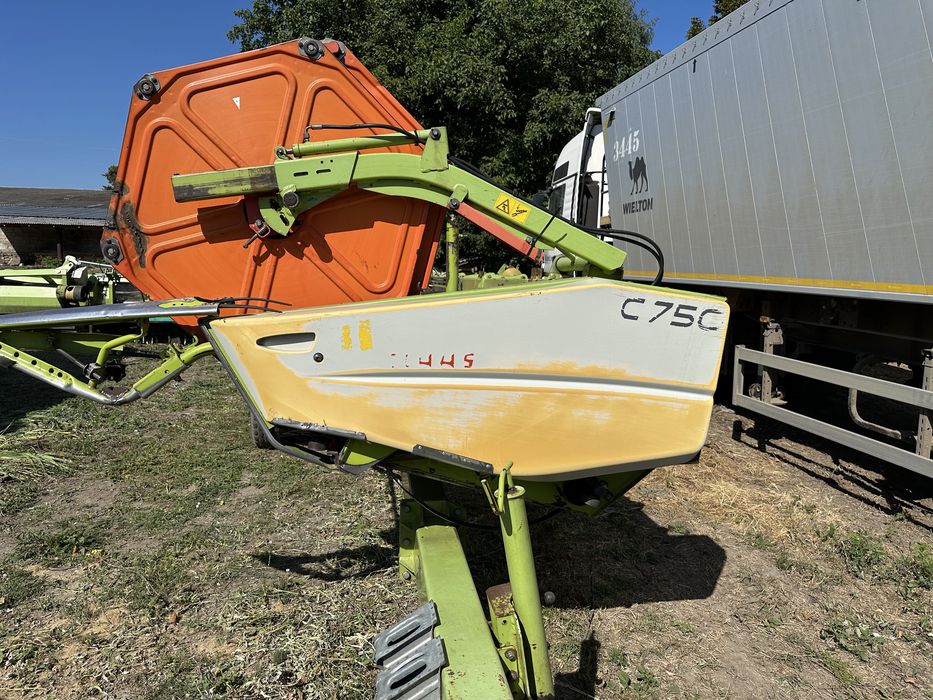 Claas Tucano 470