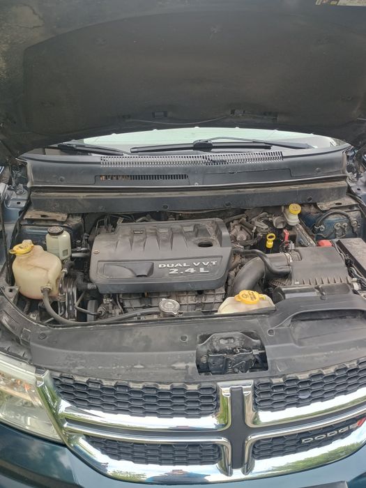 Продам Dodge Journey 2014 года.