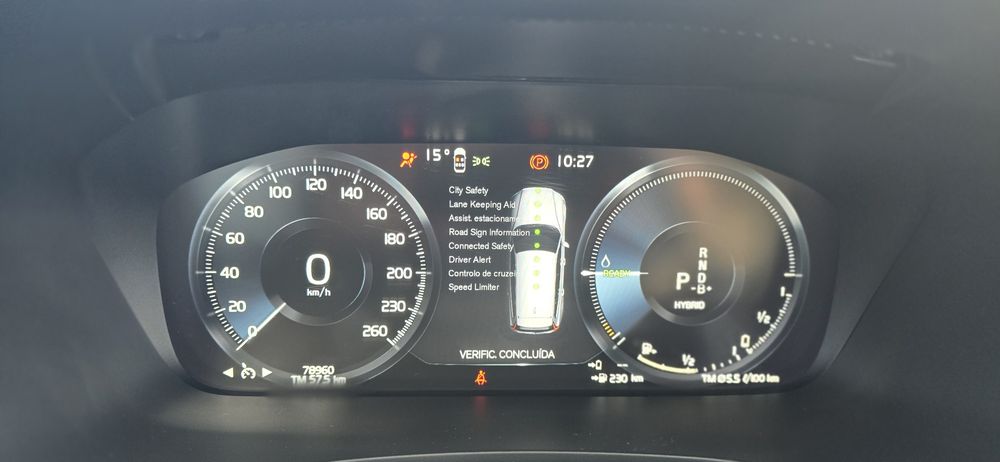 VOLVO V60 T6 RECHARGE PLug-in