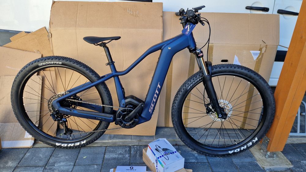 Nowy rower ebike Scott Active 920 contessa aspect 910 eride Bosch CX