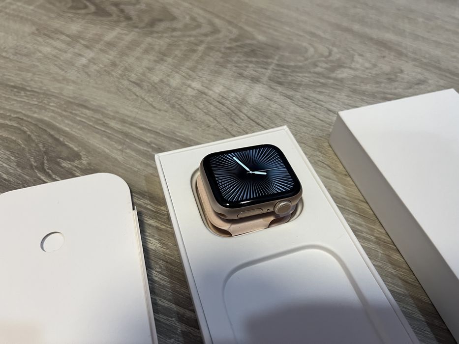 Apple watch 6 40mm GPS Gold
