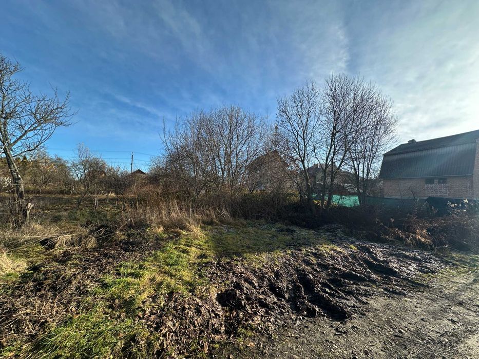 Продаж земельної ділянки в с.Липники