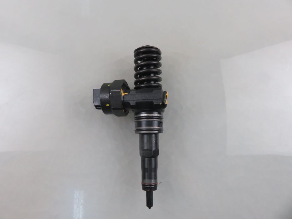 Pompowtryskiwacz Vw Bora 1.9 Tdi