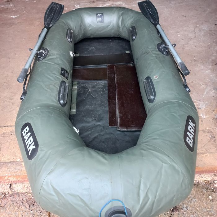 Лодку ПВХ БАРК /B-240/