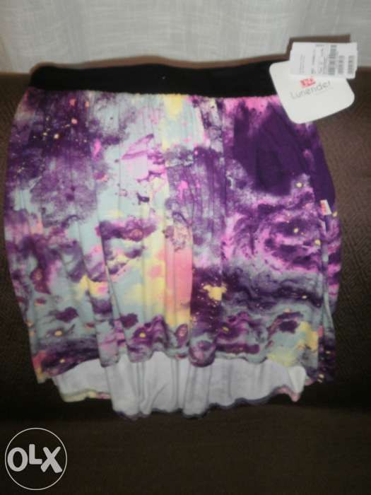 Saia assimétrica NOVA