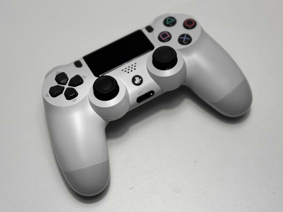 Oryginalny pad bezprzewodowy do PS4 Dualshock 4, biały!