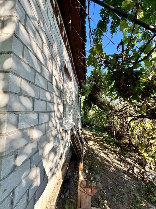 Продам житловий будинок біля Чернігова (с. Іванівка)