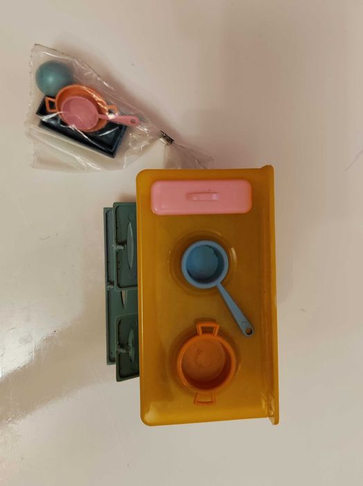 Zabawka z PRL-u ,,Kuchenka Małgosi" złote lata 80te :)