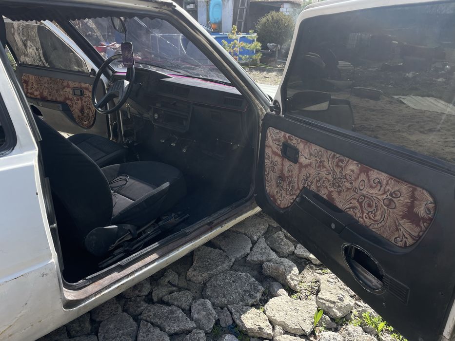 Поодам заз 1102"таврия"