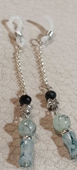 Прикраса для окулярів