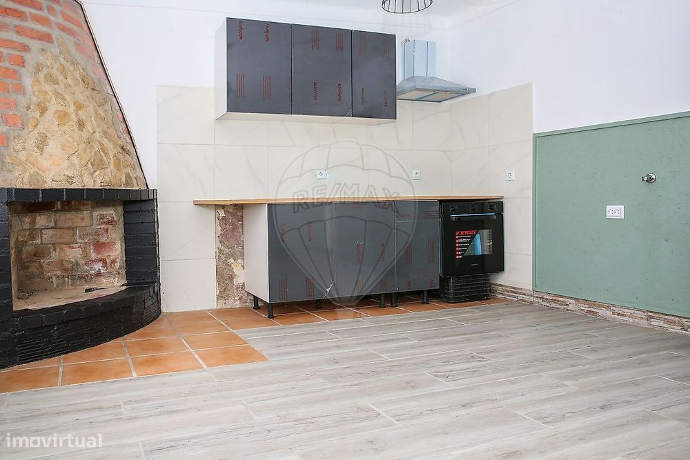 Moradia T2 para venda
