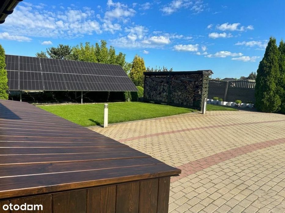 PARTEROWY dom k. Łodzi-fotowoltaika, solary