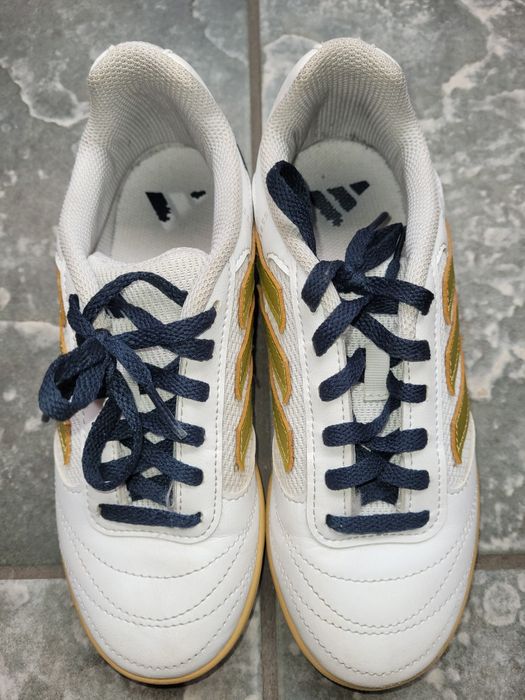 Adidas buty typu halówki dziecięce
