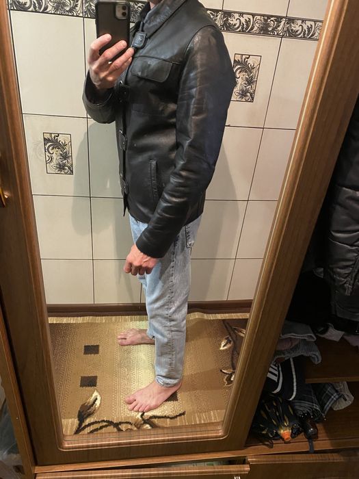 Продаю куртку кожа