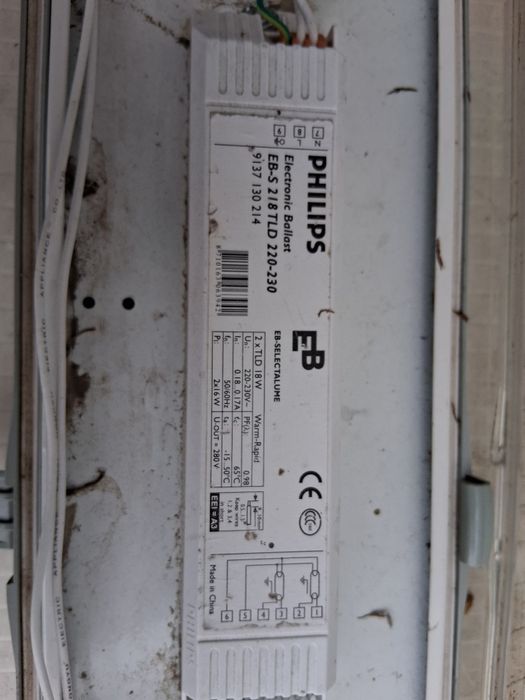 Lampa podluzna Philips